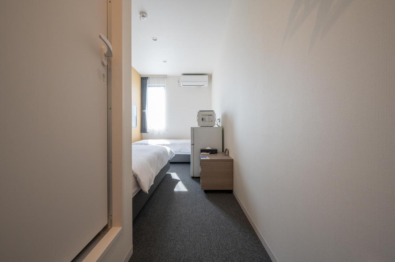 Hotel R9 The Yard Futtsu Екстер'єр фото